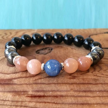 

Wholesale AAA Grade Kyanite Sunstone Bracelet 8 mm Hematite Black Onyx bracelet Negative Energy Protection Wrist Mala Jewelry