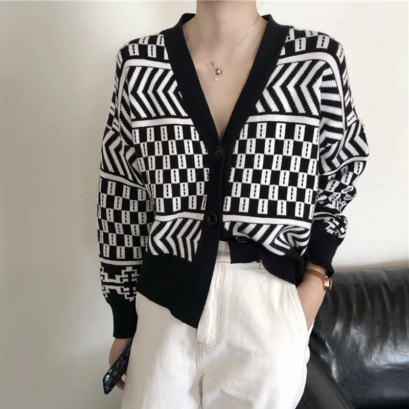 ^Cheap Short Cardigan Knit Black Vintage Sweater Korean version V collar Coat Woman Autumn Loose 2020 New Popular Soft Cool Shirt ^Cheap Short Cardigan Knit Black Vintage Sweater Korean version V collar Coat Woman Autumn Loose 2020 New Popular Soft Cool Shirt