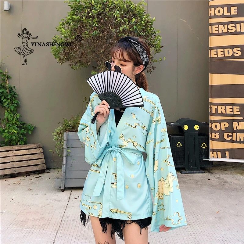Yukata женский кардиган с принтом аниме японское кимоно азиатская одежда рубашка с принтом карпа Топы повседневные Kimonos Femme милое кимоно косплей
