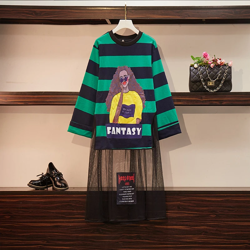 

2019 autumn new large size long section large size mesh stitching black O-neck long-sleeved sexy mesh dress female 4XL