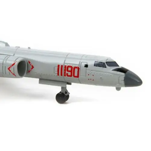 1/144, H-6K, сборная модель летательного аппарата TH09695