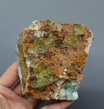 

New mineral ! 624g Natural yellow fluorite Cluster mineral specimens Stones and crystals Healing crystal