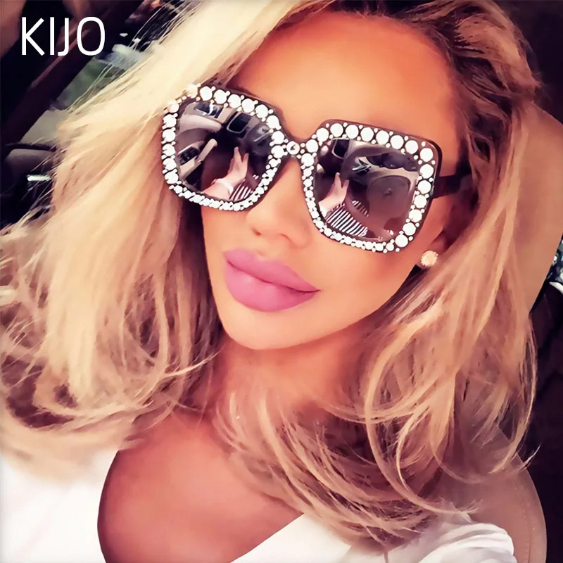 

2020 Oversize sunglasses Top Rhinestone Luxury Brand Designer Sunglasses for Women Square Shades Women Fashion Retro Sunglasses