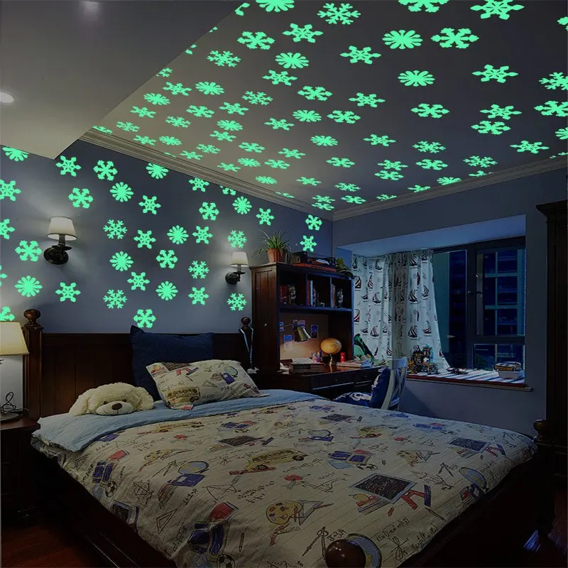 Details about   50Pcs Glow in Dark Snowflake 3D Luminous Stickers for Kids Room Nice Home Décor
