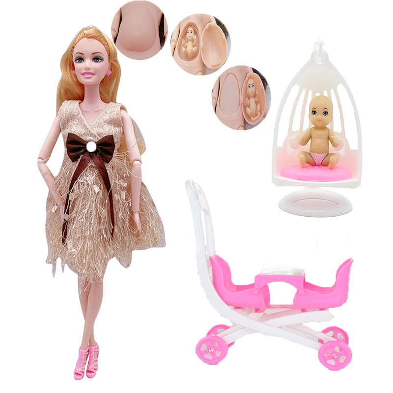 Pregnant Barbie 19