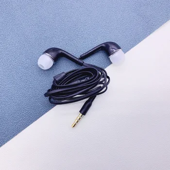 

2020 Hot Sale Wired Earphones 3.5mm Wired Headphone With Built-in Microphone Sport Headsets For Samsung J5 S7 S8 S9 Xiaomi Huawe