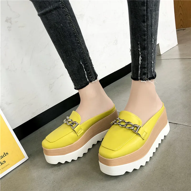 

Slippers Women Flip Flops Comfortable Rubber Platform Shoes Women Casual Round Toe Flat Loafers Flats Autumn Women Shoes PU 2019
