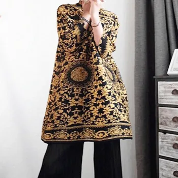 

[LANMREM] 2020 autumn and winter new products Fashion high collar retro print temperament long sleeve dress female PA597