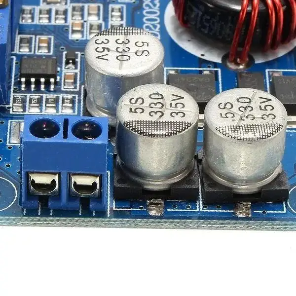 DC 5V~ 32V постоянного тока до 1V~ 30V 10A автоматический понижающий стабилизатор зарядный Модуль 77,6x46,5x15 мм углеродного волокна доска модуль