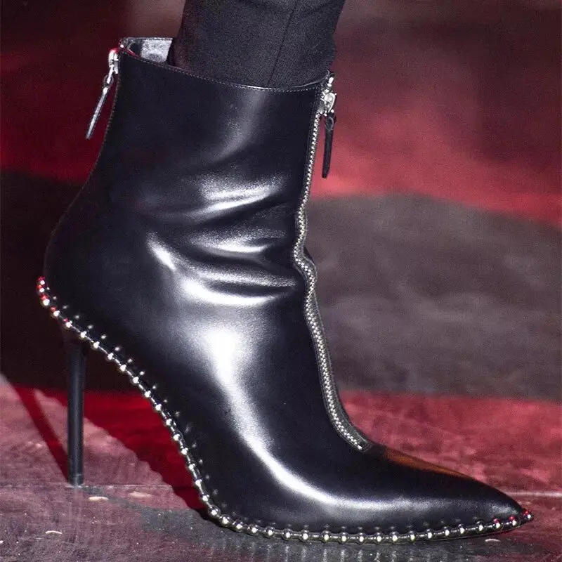 

Luxury Brand Designer Studded Ankle Boots for Women Sexy Rivet Pointed Toe Women Boots Stiletto Punk Boots Shoes Woman