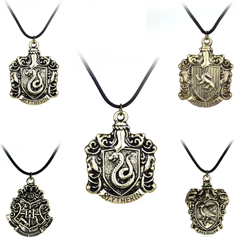 

Hogwarts School Accessories Necklace Gryffindor Ravenclaw Slytherin Hufflepuff Prop Cosplay Collection Gift