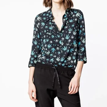 

Women Shirt Maple Print Shirt 19 Early Autumn New Piece Maple Leaf Love Epaulette Double Pocket Seven Sleeve Shirt