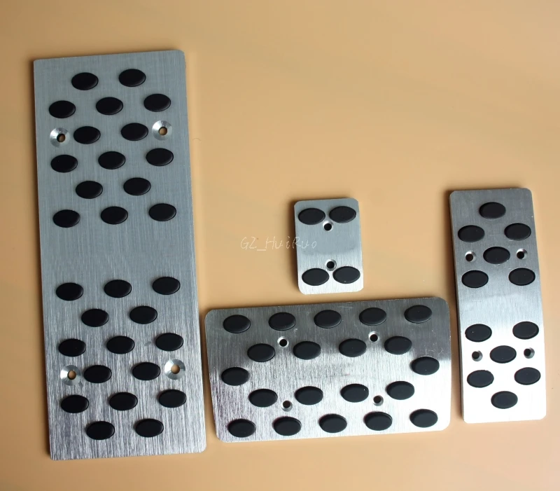 AT/MT противоскользящие педали для Nissan Tiida Sylphy Livina Sunny Qashqai Teana с логотипом|brake pedal