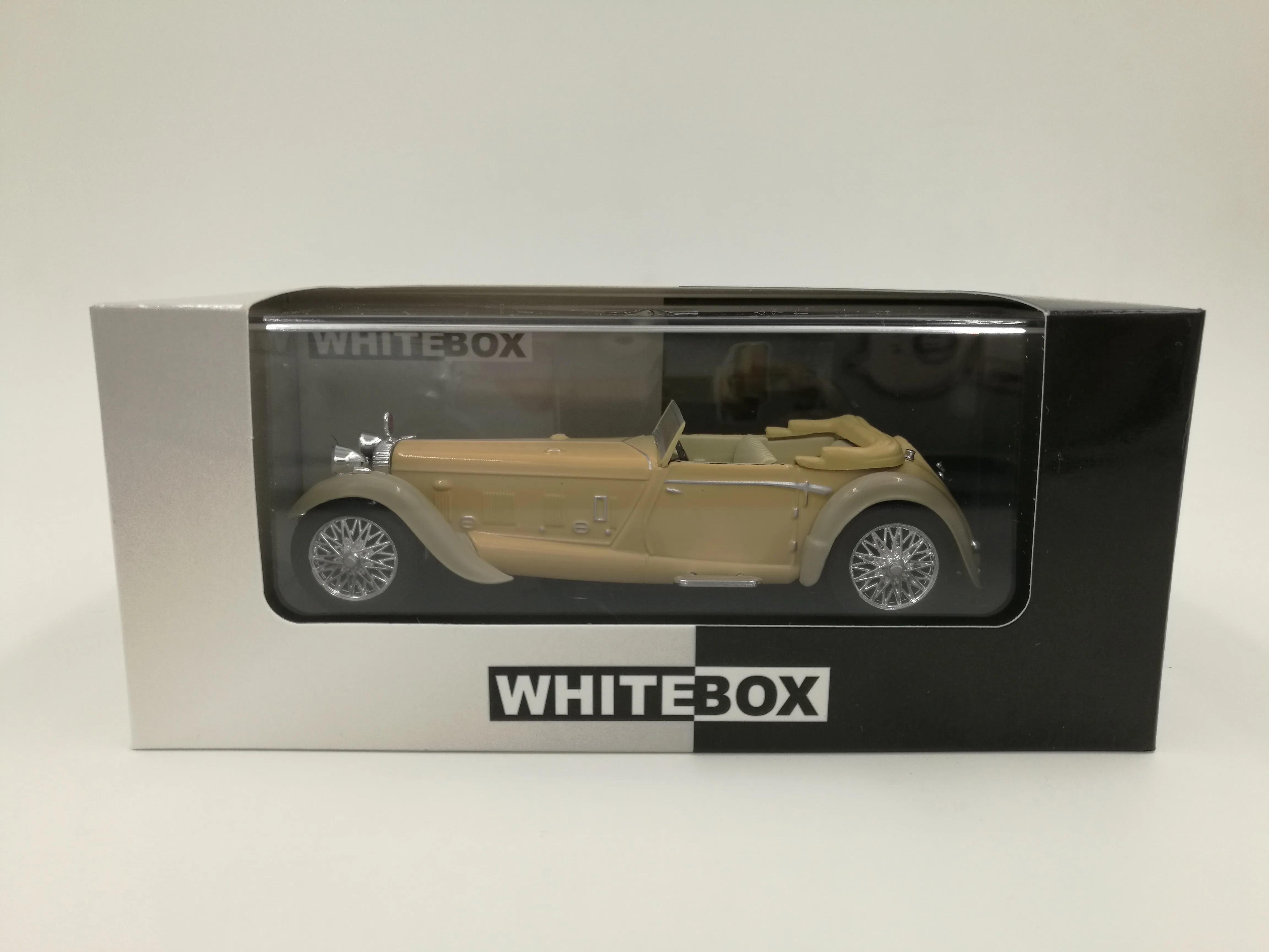 Белая коробка 1:43 Daimler Double Six 50 трансформер бутик сплав автомобиль игрушки для детей модель детской игрушки оригинальная коробка