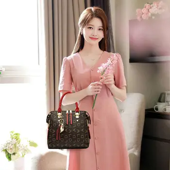 

Vintage Leather Women's Handbags Luxury Ladies Messenger Bags High Quality Totes Tassel Designer Crossbody Shoulder Bag Handbags