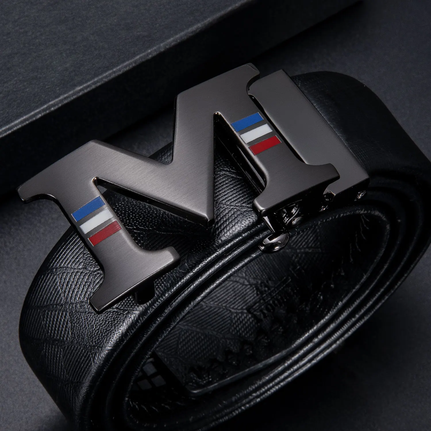 Barry.Wang M Letter Buckle Belt for Men Black Leather Belt Gray