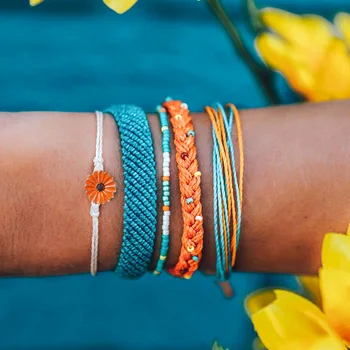 

Waterproof Adjustable Boho Bracelets Set Handmade Braided String Bracelet Jewelry Gifts for Women Teen Girls