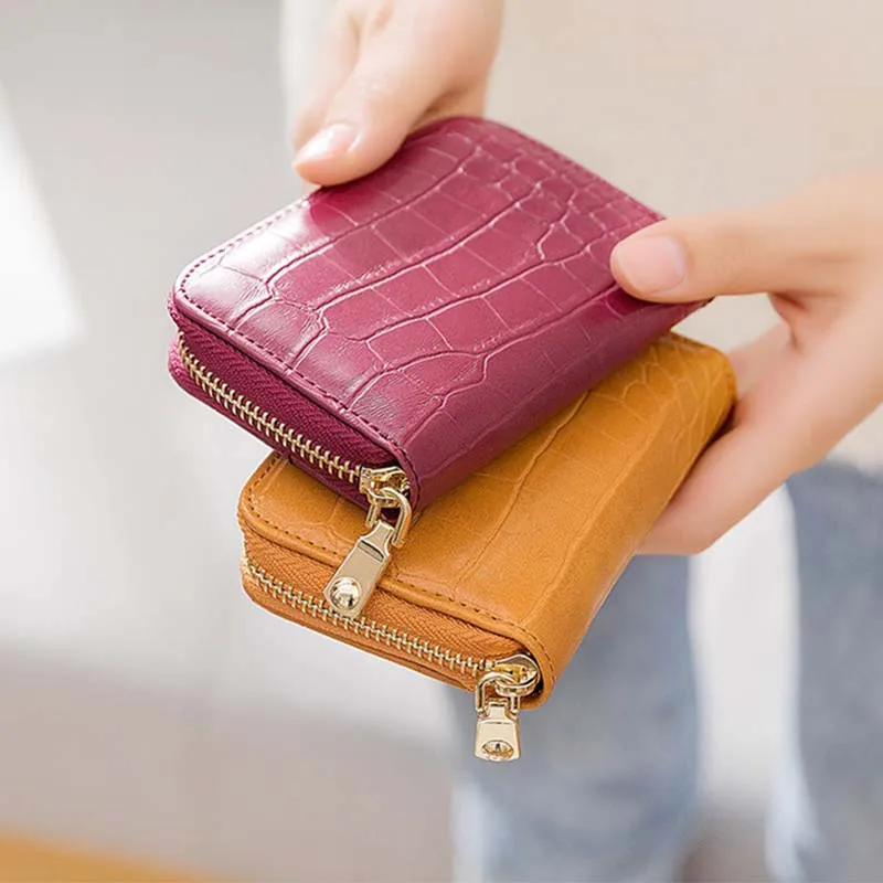 

KANDRA Crocodile Skin Card Holder Wallet for Women Fashion PU Leather Business Card Holder Small Zipper Coin Purses