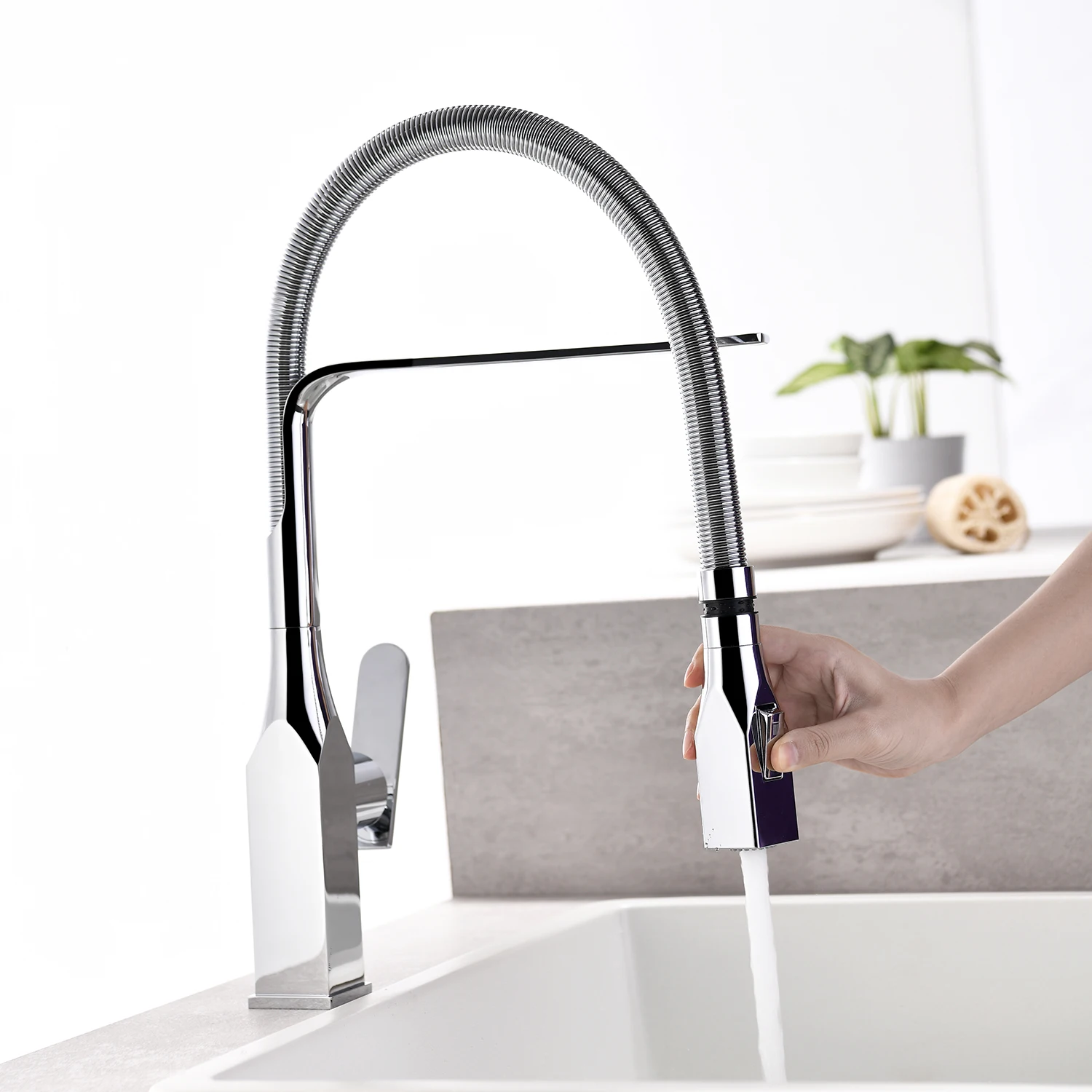 

Kitchen Faucet Single Lever Bathroom Faucets with 2 Spray Modes 360 Degree Swivel Basin Sink Faucet Kitchen Mixer Water Tap