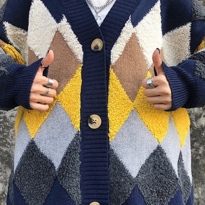 Winter Thick Cardigan Men Warm Fashion Contrast Color Casual V-neck Knit Sweater Jacket Man Streetwear Loose Sweter Coat Men Winter Thick Cardigan Men Warm Fashion Contrast Color Casual V-neck Knit Sweater Jacket Man Streetwear Loose Sweter Coat Men
