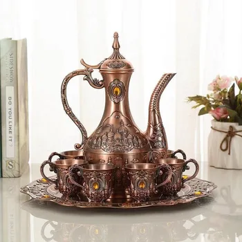 

800ML European Style Luxury Wine Set Electroplating Three-dimensional Relief Hip Flask Set Home Wine Ornaments Zinc Alloy Metal