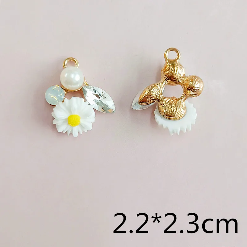 12736097690_491266301