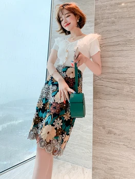 

Fashion big V-neck ruffled knitted top + high waist lace embroidered half skirt suit women's 2020 early autumn new