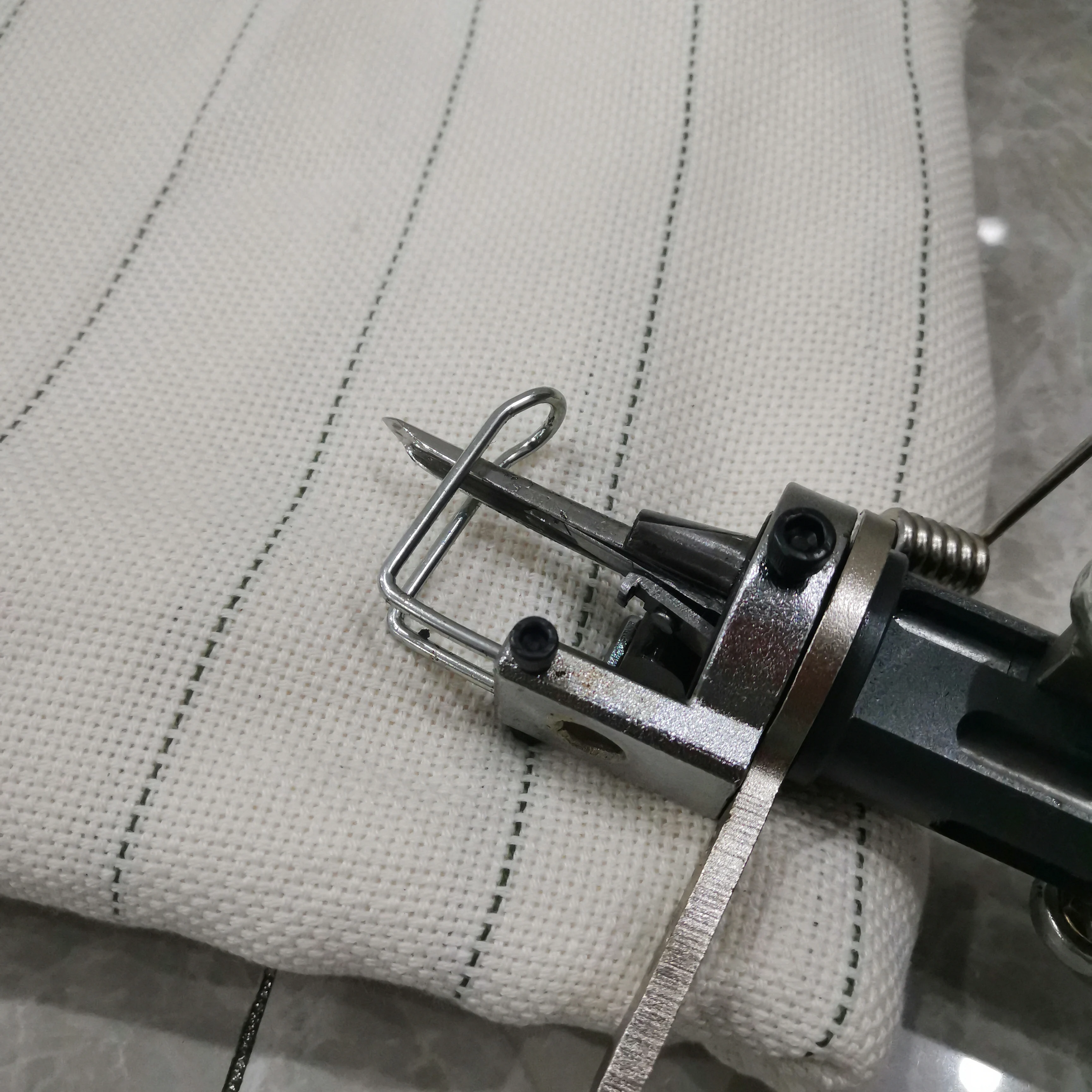 Primary Tufting Cloth Backing Fabric For Using Rug Tufting Guns Width 4