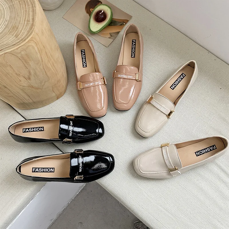 

2019 autumn new flat shoes women fashion simple solid color letters decorative comfortable casual shoes