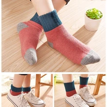 5 пар в стиле ретро мягкие Повседневные Удобные осенне-зимние аксессуары модные женские носки из плотного смесового хлопка теплые эластичные средней трубки