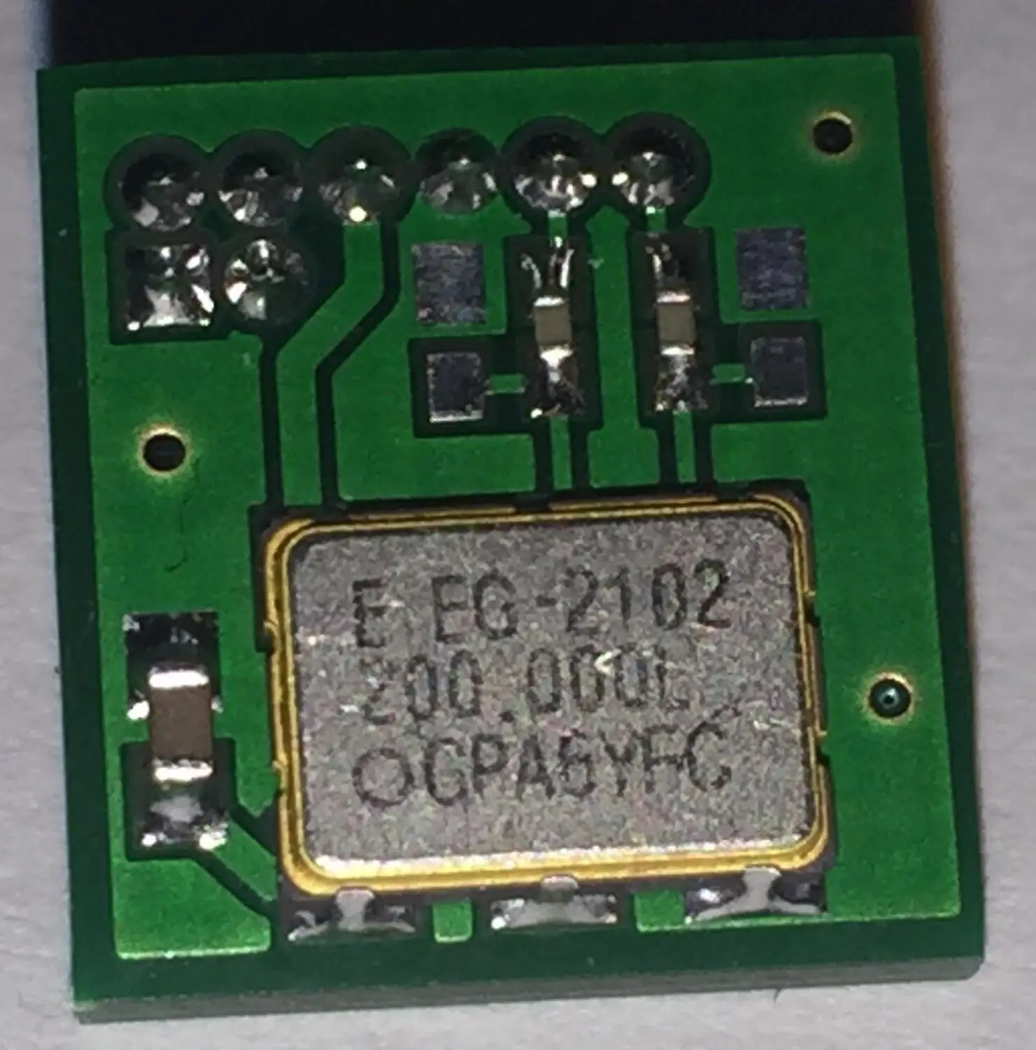 XPMOSC-периферийный модуль дифференциального осциллятора. LVDS, LVPECL, 75-400 МГц