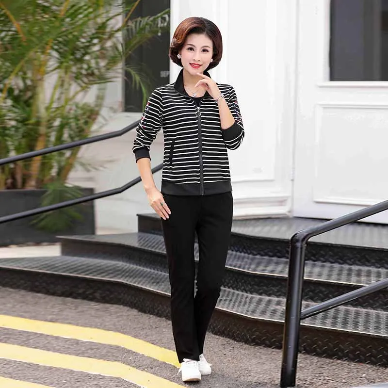 

Mom Autumn Clothing Coat Thin Set Middle-aged Women's Athletic Two-Piece Set-Style Elegant 2018 New Style 40-Year-Old 50