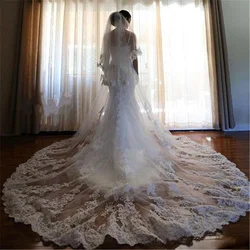 Luxurious Lace Appliques Bridal Veils 3M Cathedral Length Veil In Stock White Ivory Two Layers Wedding Veils With Comb