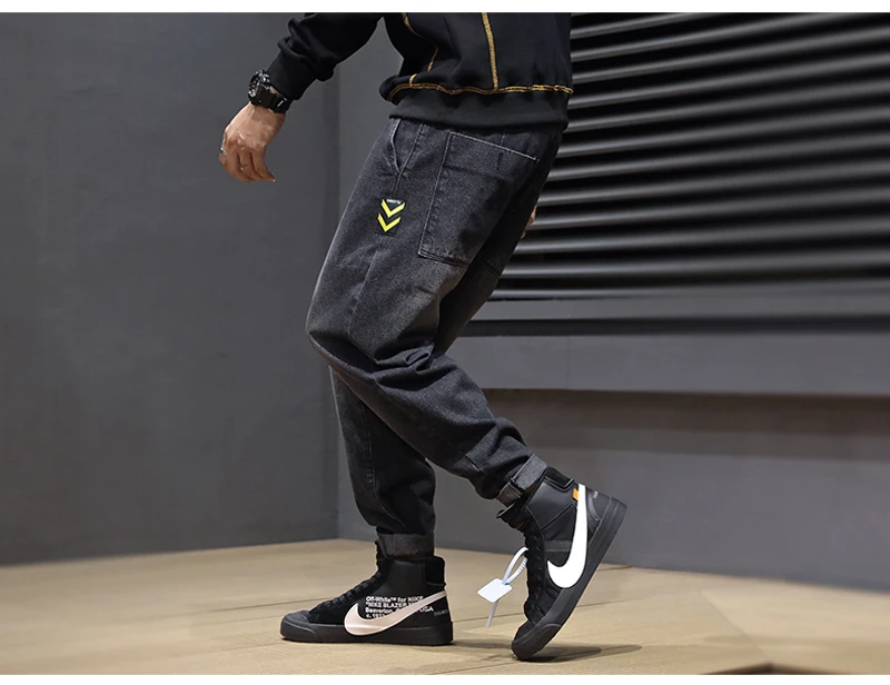 Fashion Streetwear Men Jeans Loose Fit Patch Designer Denim Cargo Pants Men Harem Jeans Vintage Retro Hip Hop Jogger Jeans Homme