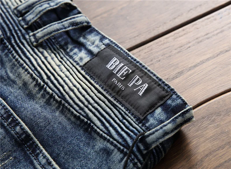 Мужские плиссированные джинсы для байкеров, брюки Slim Fit, брендовые дизайнерские мотоциклетные джинсовые брюки для мужчин, прямые, Промытые, на молнии