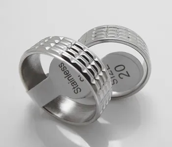 

Wholesale 50 pcs 8mm Fashion Four-row grid cutting stainless steel rings