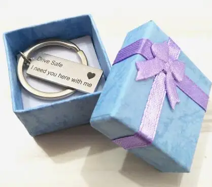 keychain in box FLYANGEL гравировкой безопасность вождения Брелок с коробкой - Цвет: keychain in box