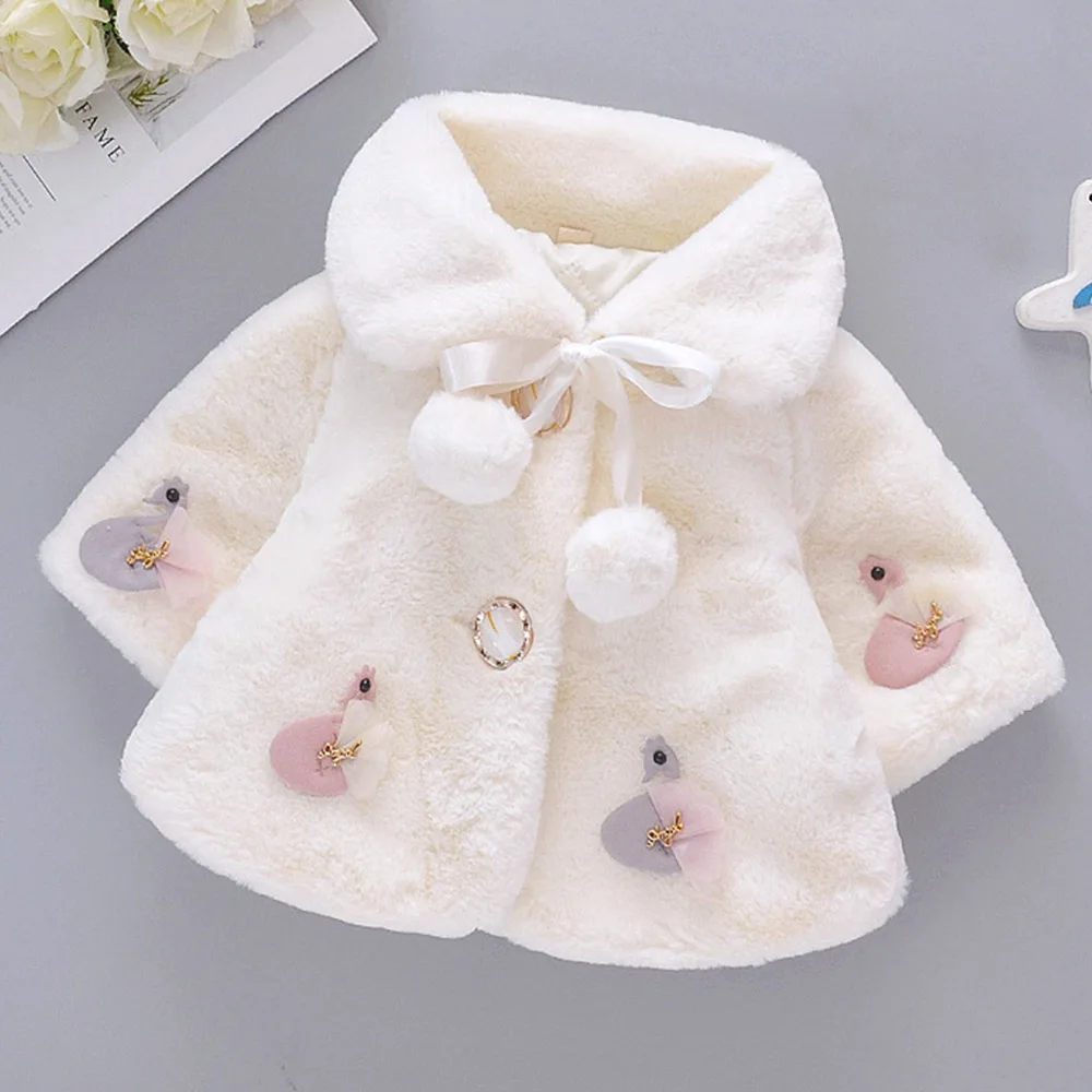 AmyaBaby/пальто принцессы для маленьких девочек на День рождения; Утепленные зимние куртки с отложным воротником и искусственным мехом для девочек; Верхняя одежда для младенцев - Цвет: Белый