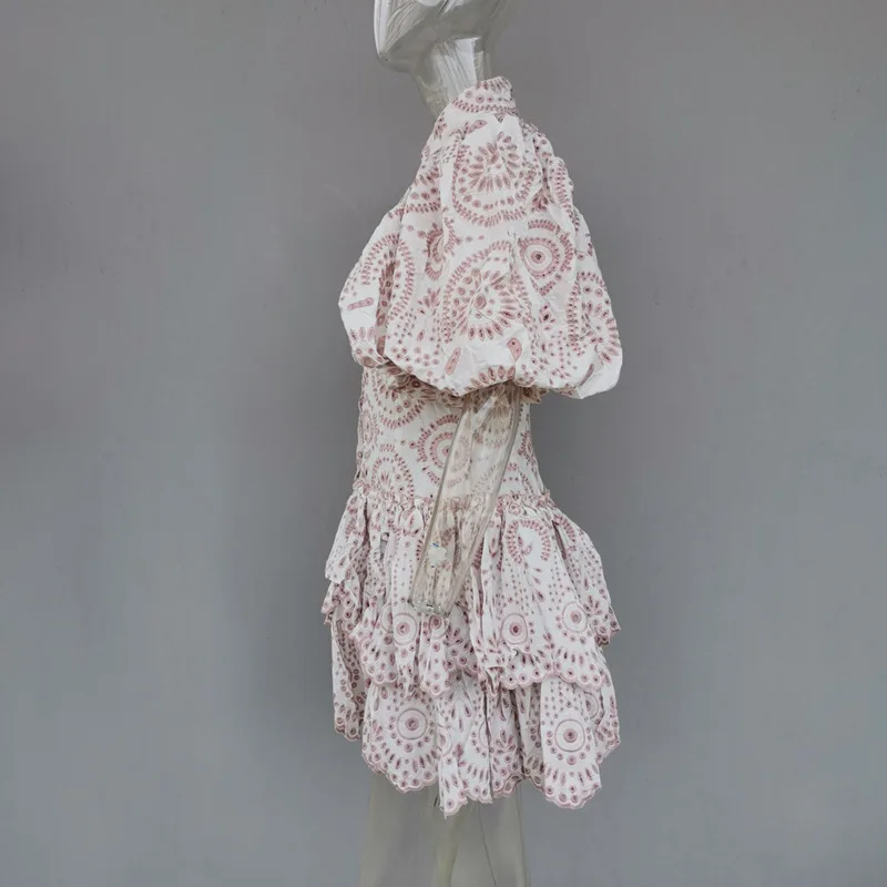 10907727853_1334963911