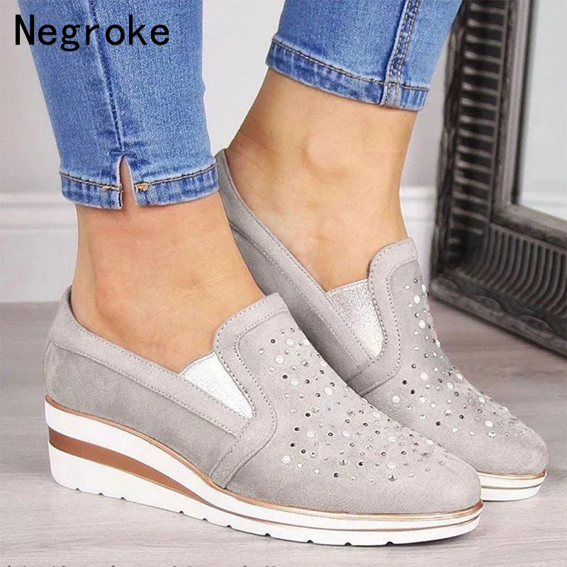 

2019 Autumn Women Casual Leather Vulcanize Shoes Woman Wedge Platform Sneakers Slip On Moccasins Zapatos Mujer