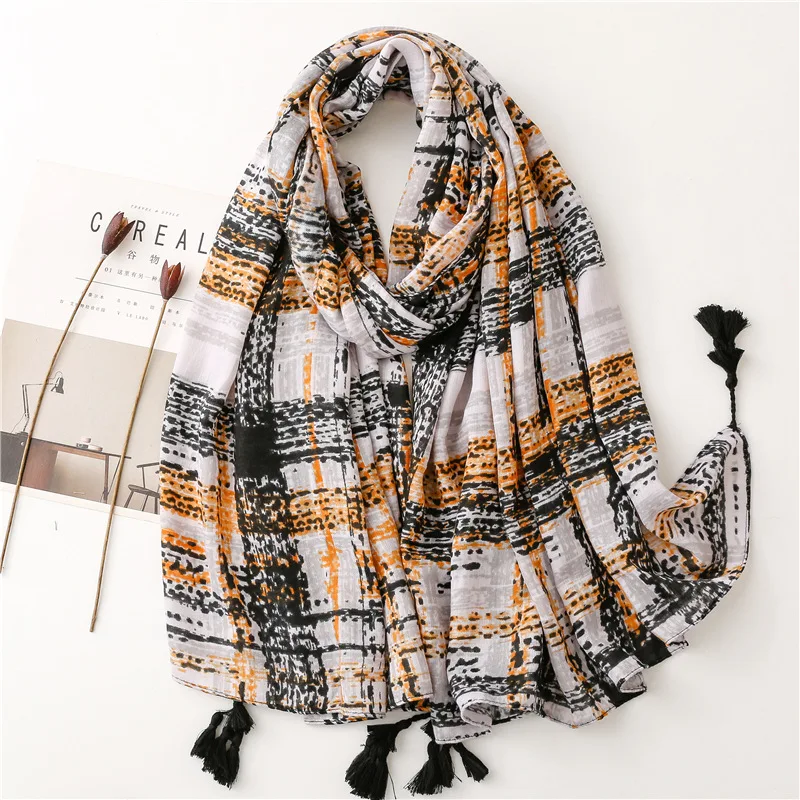 2022 Fashion Ombre Paisley Plaid Tassel Viscose Shawl Scarf Lady High Quality Soft Pashmina Hijab and Wraps Foulard Muslim Sjaal fashion color blocked plaid tassel viscose shawl scarf lady high quality thick pashmina hijabs and wraps muslim sjaal 180 90cm