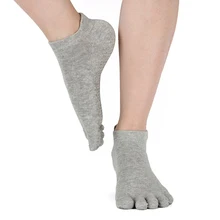 Женские носки для йоги, для женщин, спортивные, танцевальные, пять пальцев, носки для фитнеса, силиконовые, в горошек, Нескользящие, 5 Носок, Пилатес, хлопковые, Балетные Носки