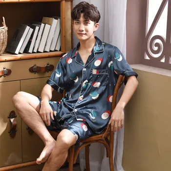 

Men's short sleeve pajamas Satin Chiffon Shorts Set ice silk two piece set thin imitation silk cardigan home wear summer