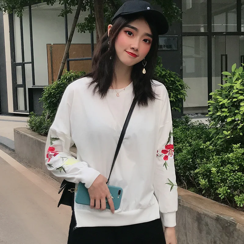 

Plus Size Flower Embroidery Sweatshirt Female 2019 New Long-sleeved Loose Pullover Autumn Fashion Casual Round Neck Sweatshirts