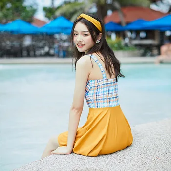 

Bikinis Female 2020 Swimsuit Ladies Biquine Beach Swimsuits Women New Peach One Piece With Skirt Retro Push Up Hot Plaid