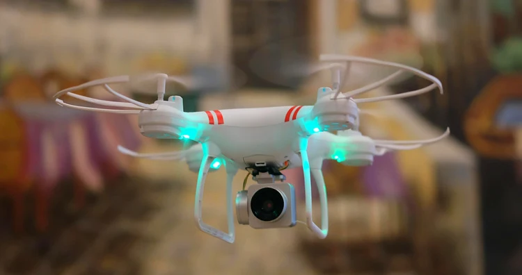 carga usb drones com câmera de controle