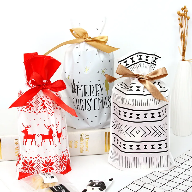 

10PCS Christmas Decoration Candy Bag Print New Year Gift Bag Santa Claus Christmas Tree Bag