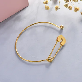 

Peri'sbox Gold Color Big Safety Pin Bangles Thin Chain Geometric Bangles for Women Titanium Steel Minimalist Bangle 2020 Jewelry