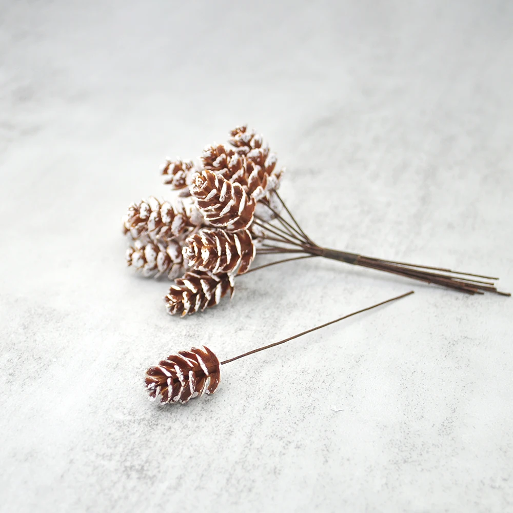 12pcs Artificial plant pine cones wholesale artificial flowers for family Christmas DIY garland wreath wedding decoration