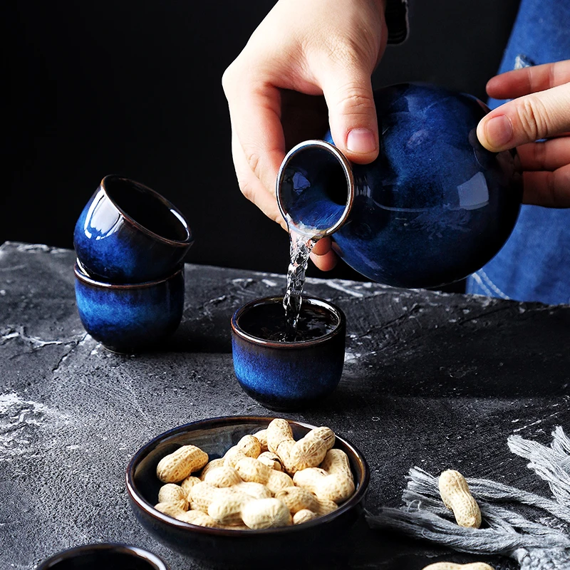Japanese Sake Set Blue Mini Ceramic Flask Decoration Furnishings Floral Accessories Hip Flask Household 1 Pot 4 Cups Barware Set